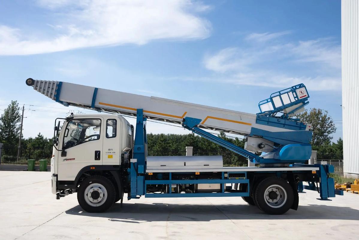 横栏镇云梯上料车租赁费用