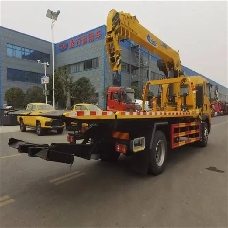 横栏镇附近小随车吊出租电话，轻松解决搬运烦恼