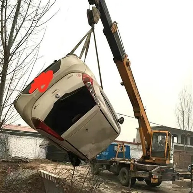 横栏镇随时待命，吊车24小时道路救援服务全解析